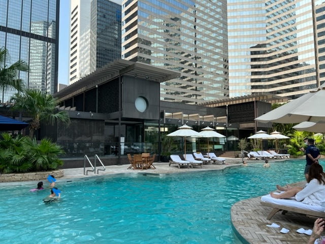 hong kong hotel pool