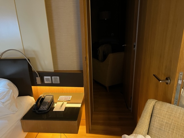 hong kong hotel connecting room